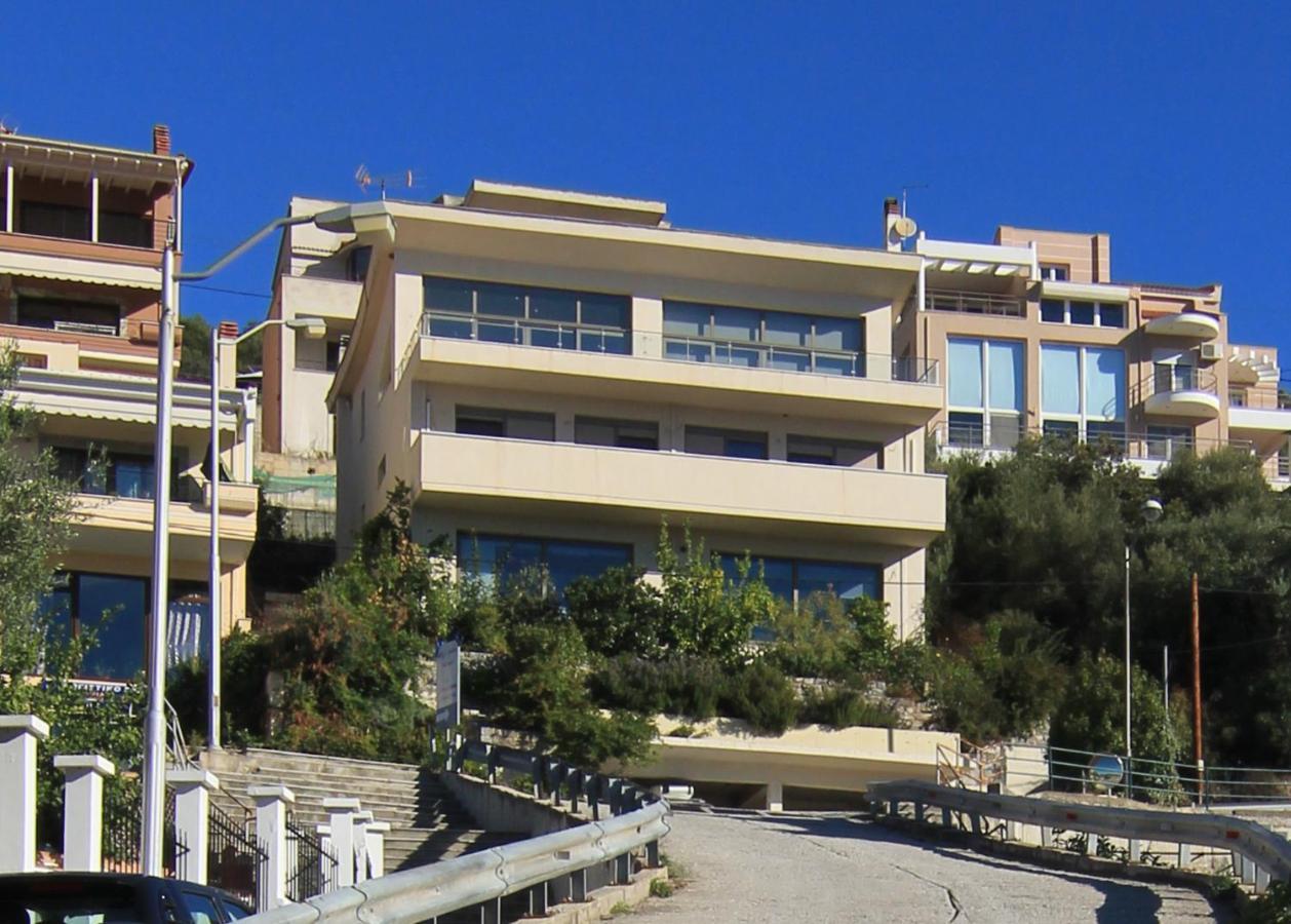 Feel The Sea Studio Paleo Tsifliki Exterior photo